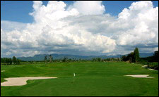 Chiang Mai Highlands Golf and Spa fairway