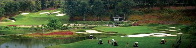 Gassan Khuntan Golf and Resort fairway